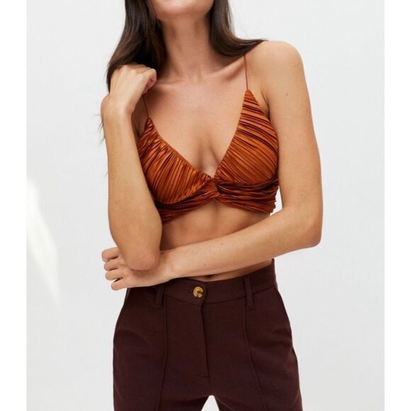 NWT URBAN OUTFITTERS Samara Twist-Front Cropped Top in ‘Brown’ - Picture 1 of 3